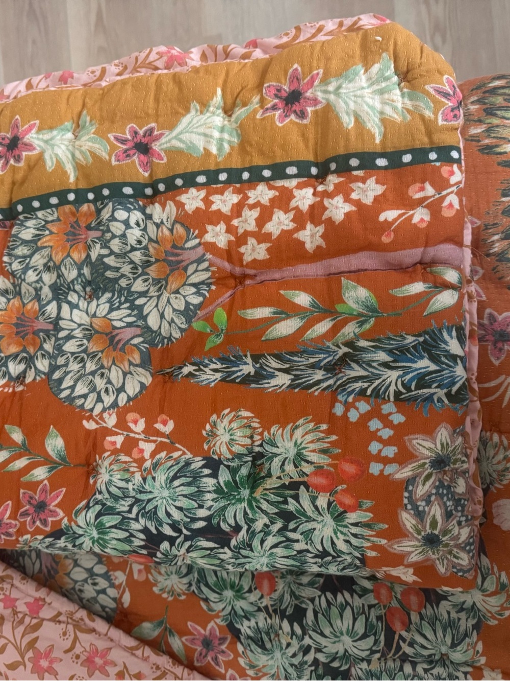 Anthropologie Averil organic cotton printed king comforter & shams. Vibrant! - Picture 5 of 6